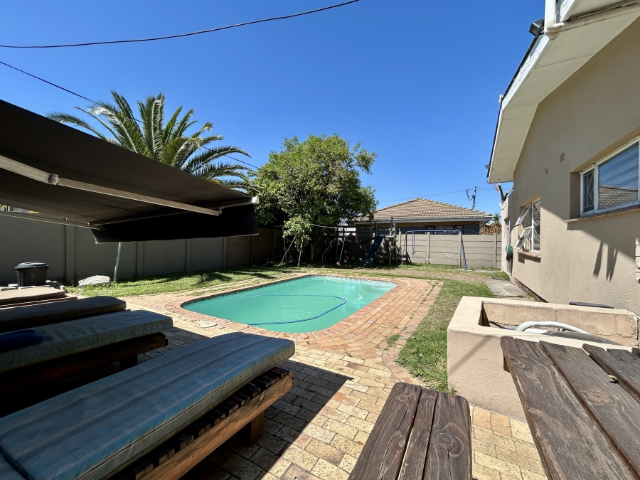 3 Bedroom Property for Sale in Churchill Estate Western Cape